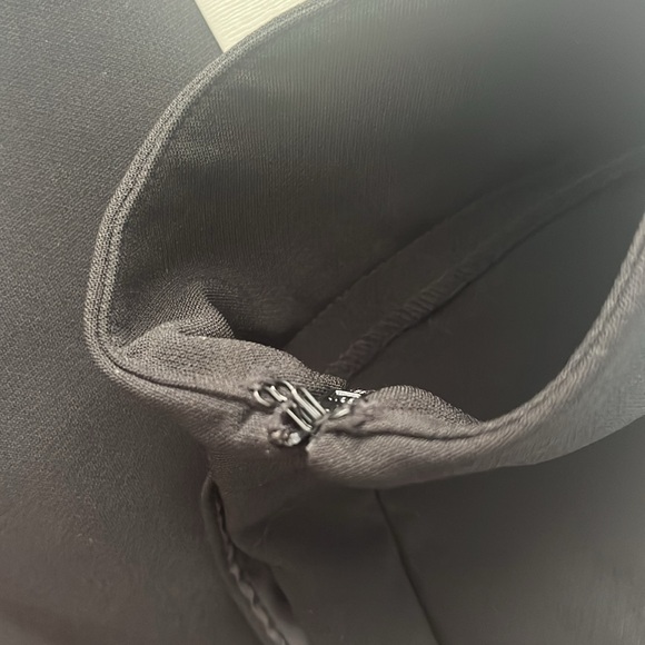 NWT eesome Women’s Shorts - Picture 6 of 9